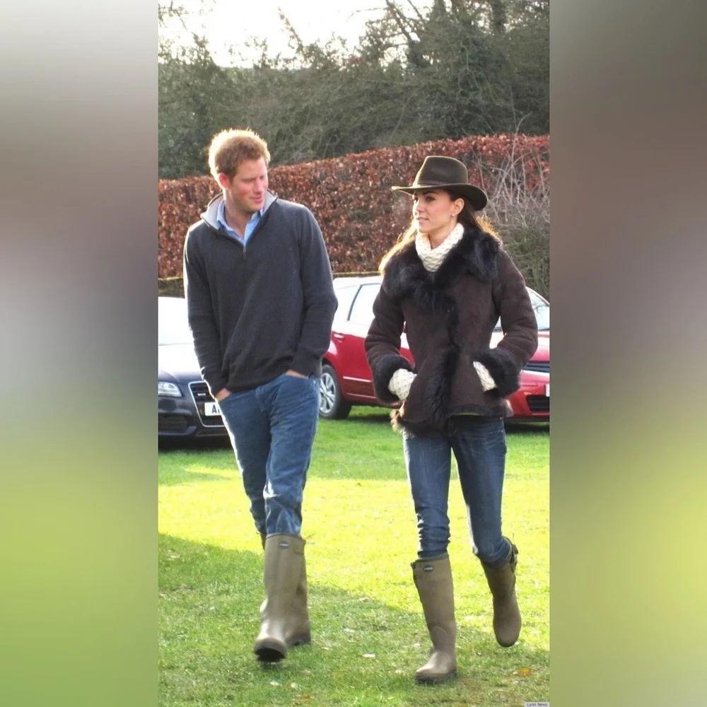 Temperley London Cream Honeycomb Jumper ASO Kate Middleton Royal (small) - Picture 9 of 10